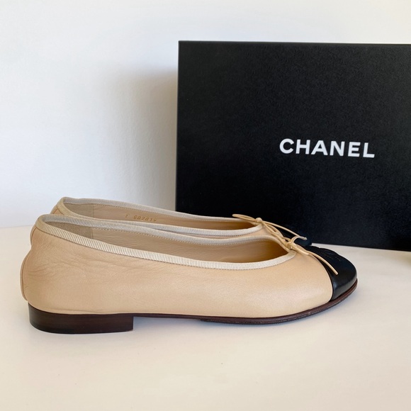 Chanel Ballerina flats beige cap toe flats shoes - Picture 2 of 11